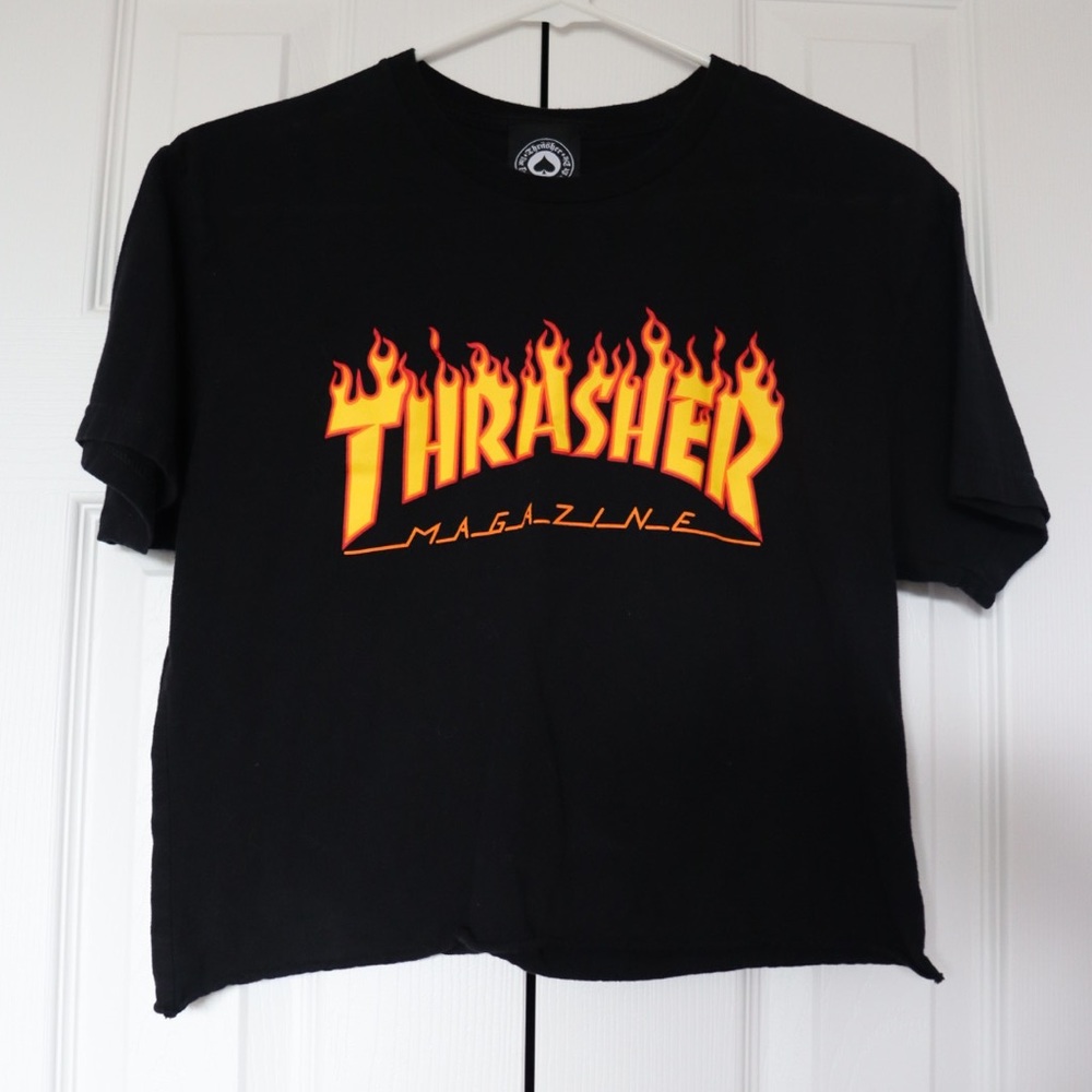 Cropped thrasher tshirt